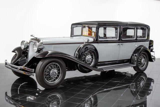 1931 Chrysler Imperial CG Seven Passenger - photo 3