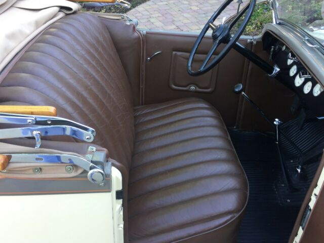 1931 Chrysler Roadster - photo 12