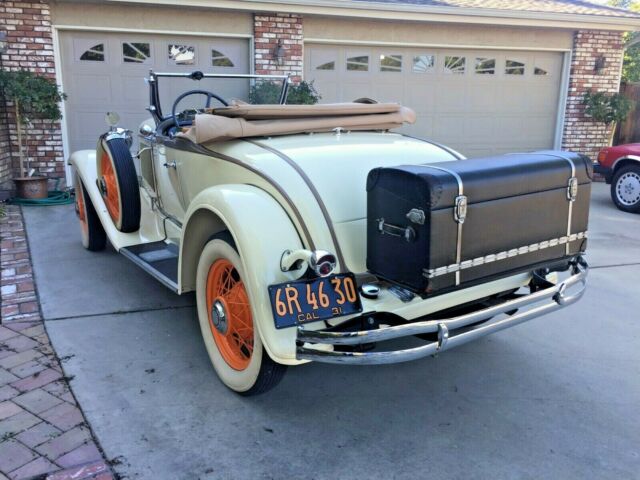 1931 Chrysler Roadster - photo 4