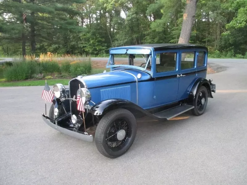 1931 Desoto 4 door sedan 1931 DeSoto Sedan