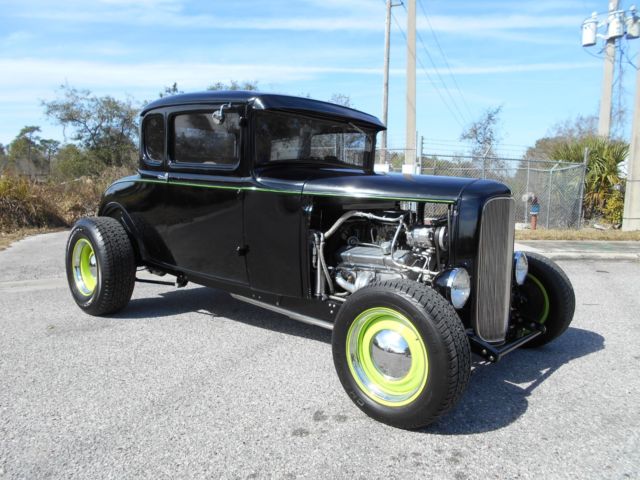 1931 Ford ALL STEEL 5 Window Coupe Street Rod,Auto,Black/Tan 350,Cold AC 1931 Ford 5 Window Coupe All Steel Street Rod