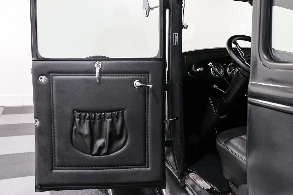 1931 Ford Coupe - photo 11