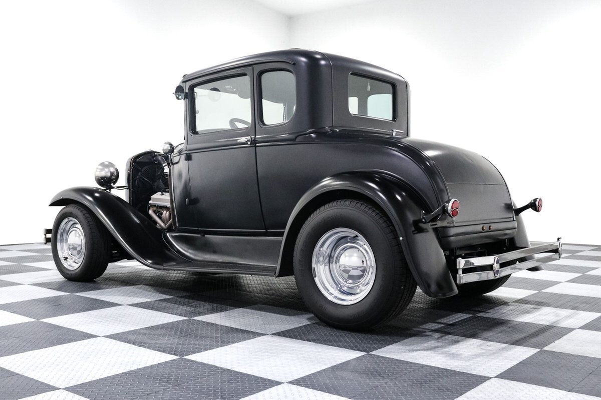 1931 Ford Coupe - photo 5