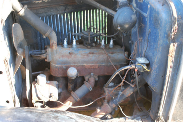 1931 Ford Model A Deluxe Roadster Kustom - photo 12