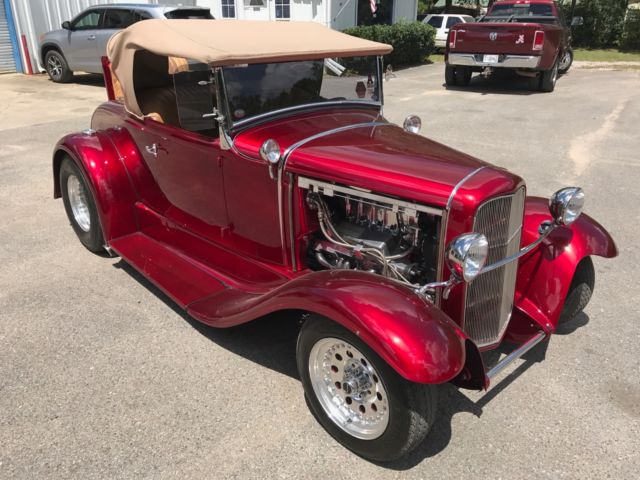1931 Ford roadster - photo 2