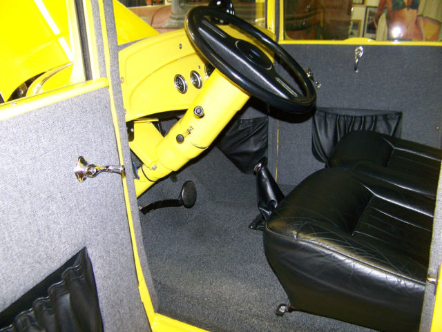 1931 Ford Model A Yellow - photo 2