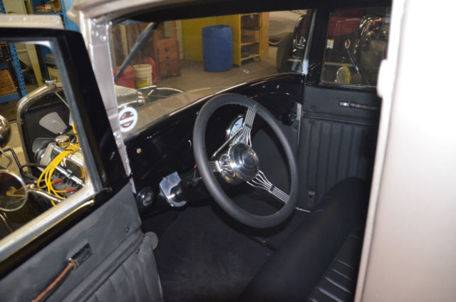 1931 Ford Model A Limo - photo 13