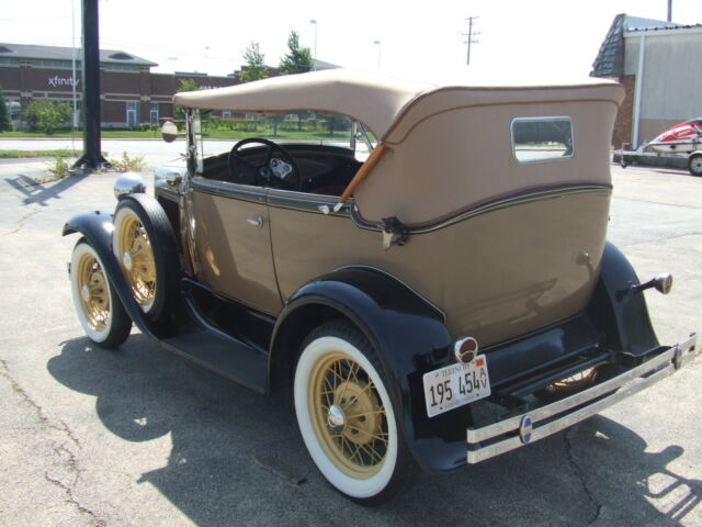 1931 Ford Model A 2 door Deluxe Phaeton - photo 4
