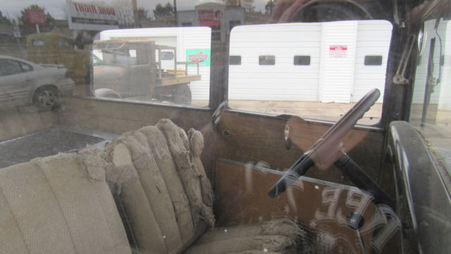 1931 Ford Model A Sedan Tudor - photo 10