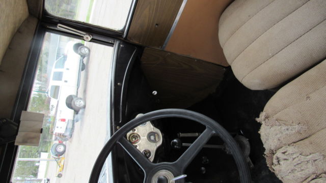 1931 Ford Model A Sedan Tudor - photo 12