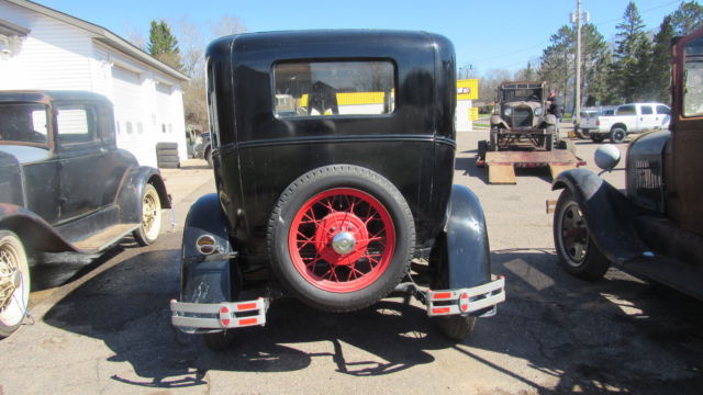 1931 Ford Model A Sedan Tudor - photo 7