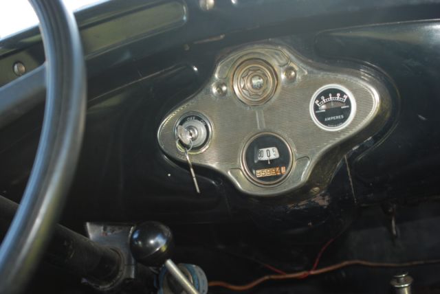 1931 Ford Model A Sedan Tudor - photo 12