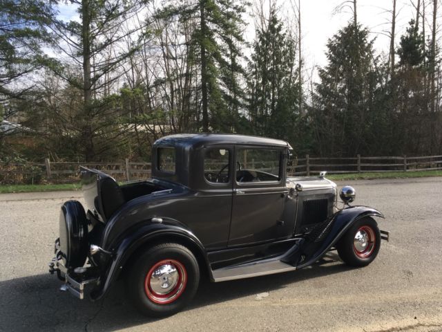 1931 Ford Model A - photo 2