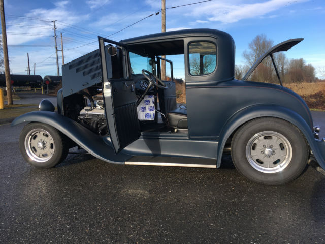 1931 Ford Model A 5 window coupe - photo 11