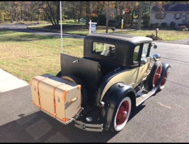 1931 Ford Model A deluxe - photo 2