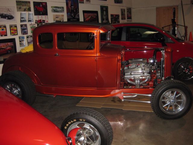 1931 FORD MODEL A. CHEVY ENGINE. 400 TRANS. DUAL CARBURETORS. 1931 Ford Model A