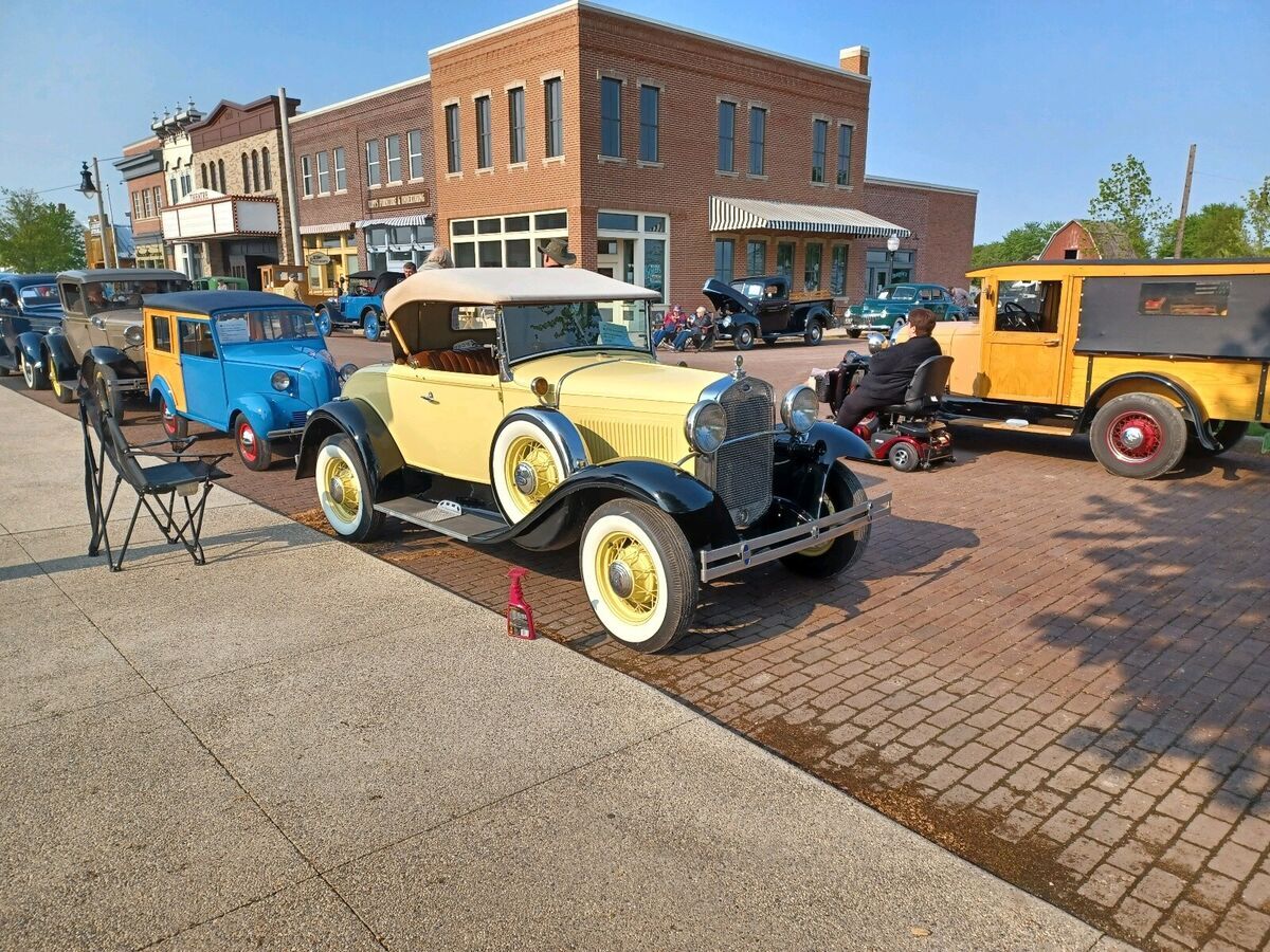 1931 Ford Model A deluxe - photo 2