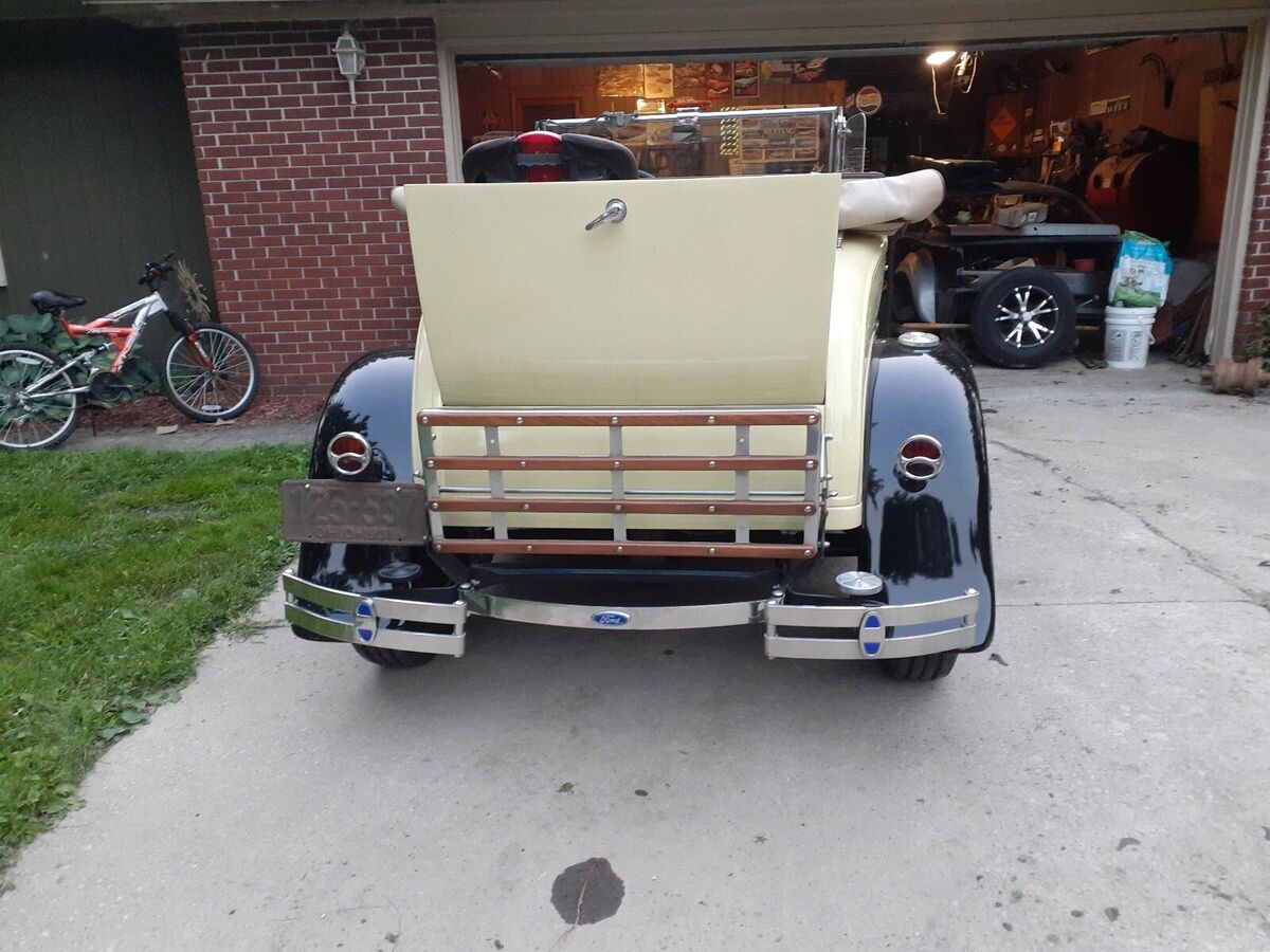 1931 Ford Model A deluxe - photo 3