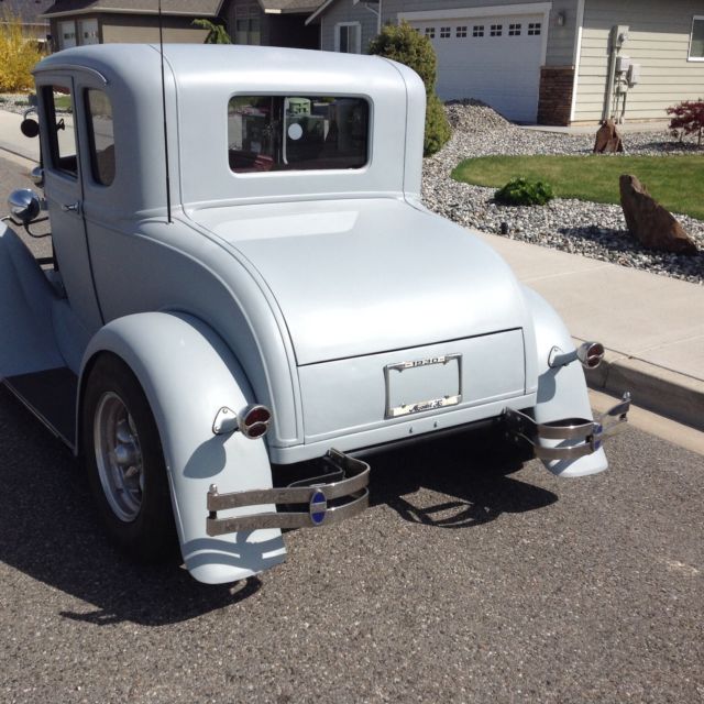 1931 Ford Model A 5 window coupe - photo 3