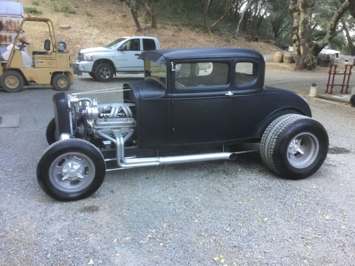 1931 Ford Model A Coupe, chopped hot rod highboy hotrod SBC rat rod 1931 Ford Model A