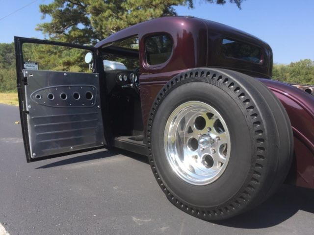 1931 Ford Model A Coupe - photo 4