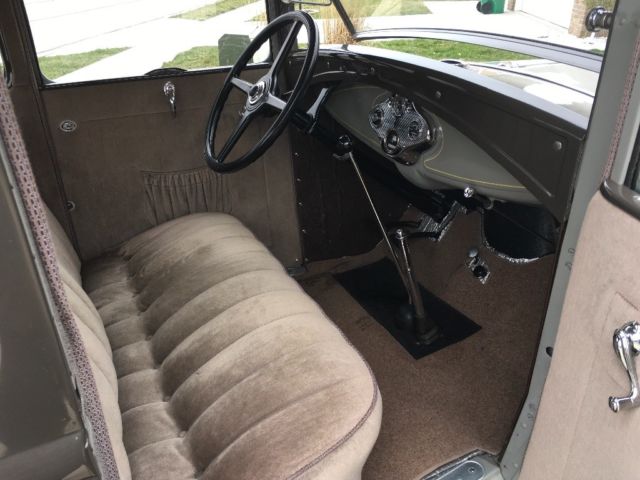 1931 Ford Model A Coupe - photo 9