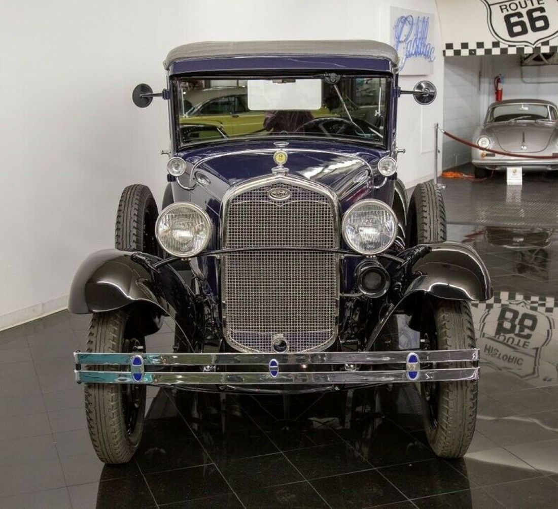 1931 Ford Model A Deluxe Delivery - photo 3