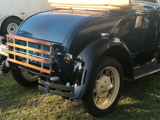 1931 Ford Model A Deluxe Roadster - photo 3