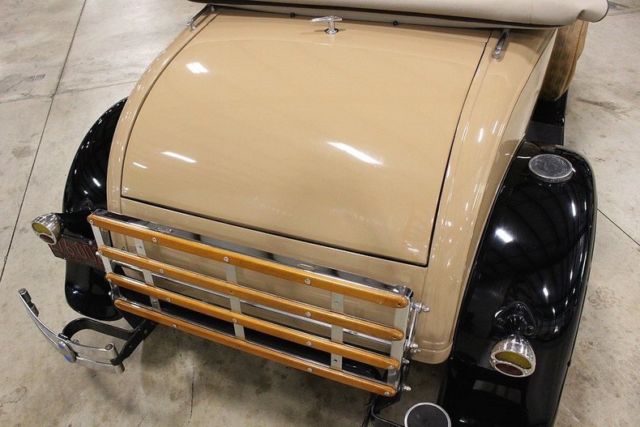 1931 Ford Model A Deluxe Roadster - photo 12