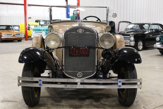 1931 Ford Model A Deluxe Roadster - photo 9