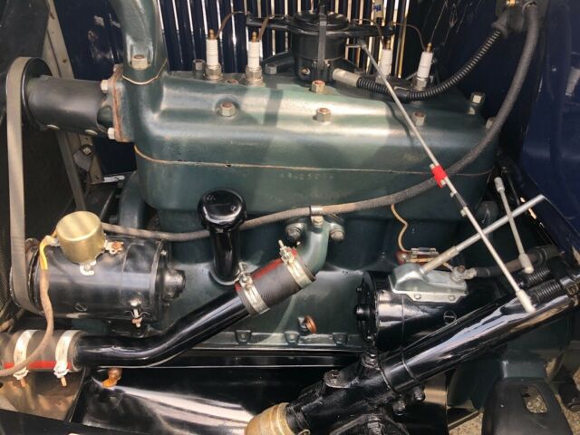 1931 Ford Model A Roadster - photo 11