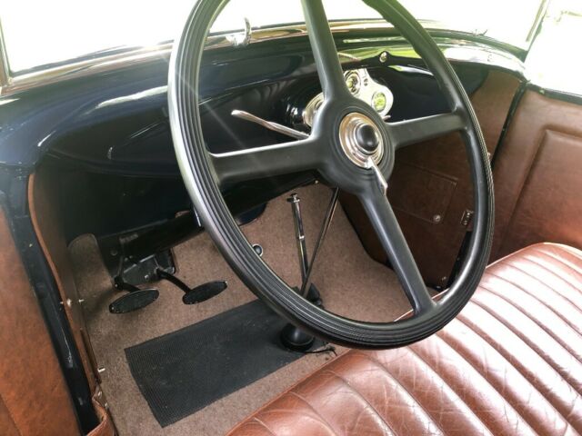 1931 Ford Model A Roadster - photo 8
