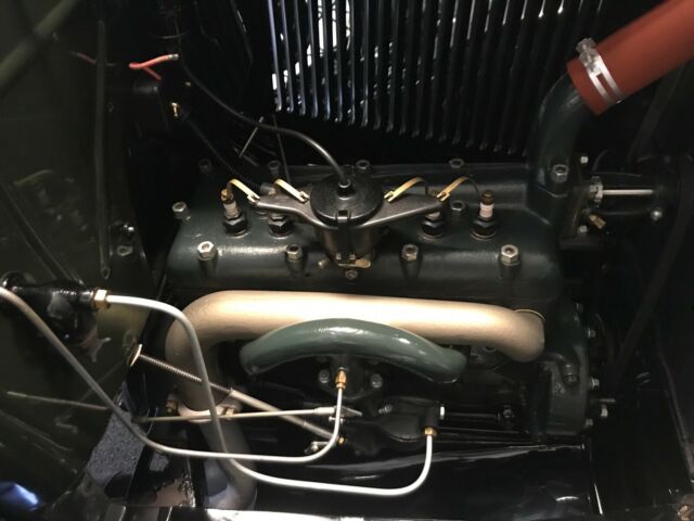 1931 Ford Model A Deluxe - photo 10