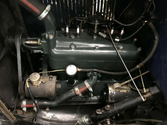 1931 Ford Model A Deluxe Roadster - photo 11
