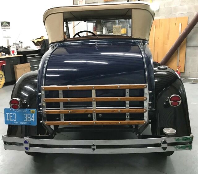 1931 Ford Model A Deluxe Roadster - photo 4