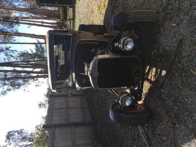 1931 Ford Model A Coupe - photo 3