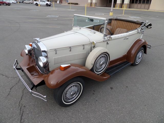 1931 Ford Model A CONVERTIBLE - photo 2