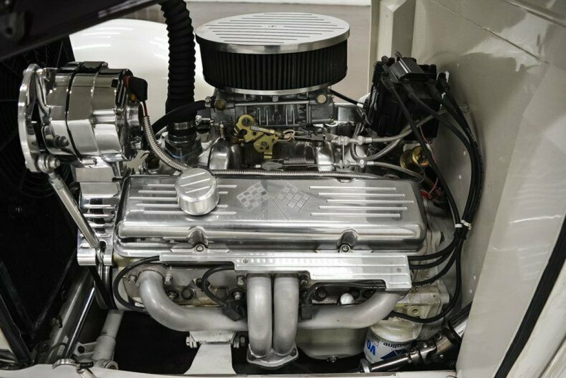 1931 Ford Model A SEDAN - photo 10
