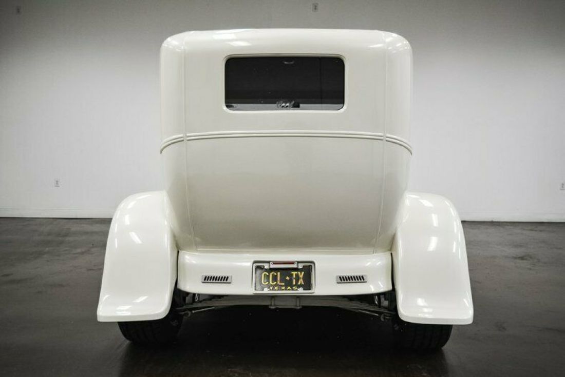 1931 Ford Model A SEDAN - photo 6