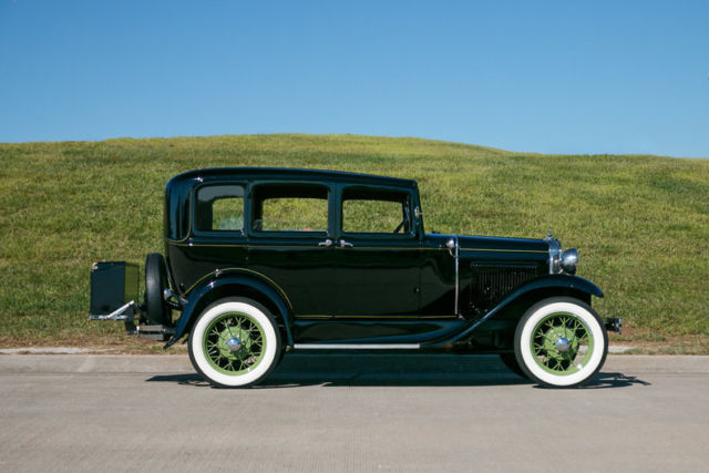 1931 Ford Model A Sedan - photo 12