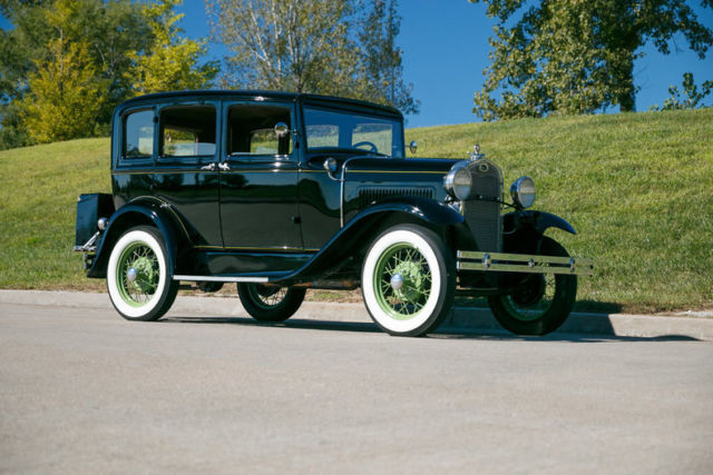 1931 Ford Model A Sedan - photo 13