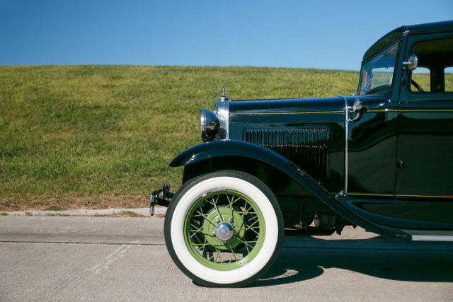 1931 Ford Model A Sedan - photo 7