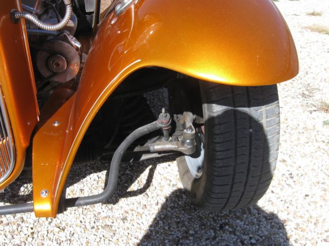 1931 Ford Model A 2-door sedan - photo 11