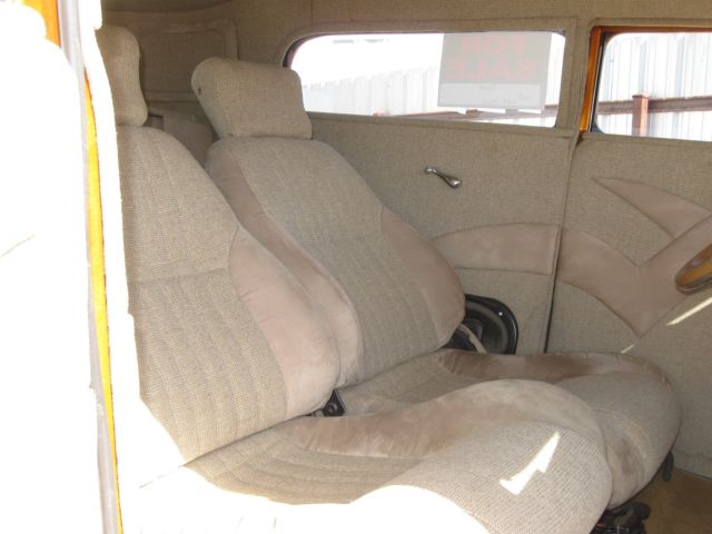 1931 Ford Model A 2-door sedan - photo 7
