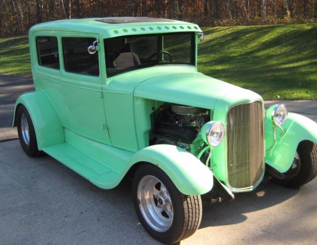 1931 Ford Model A Tudor Sedan Hot Rod Rat Rod Street Rod Custom Car Antique SBC 1931 Ford Model A