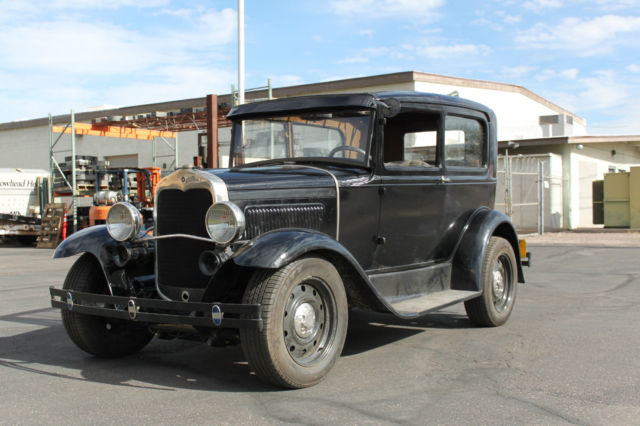 1931 Ford Model A Sedan - photo 2