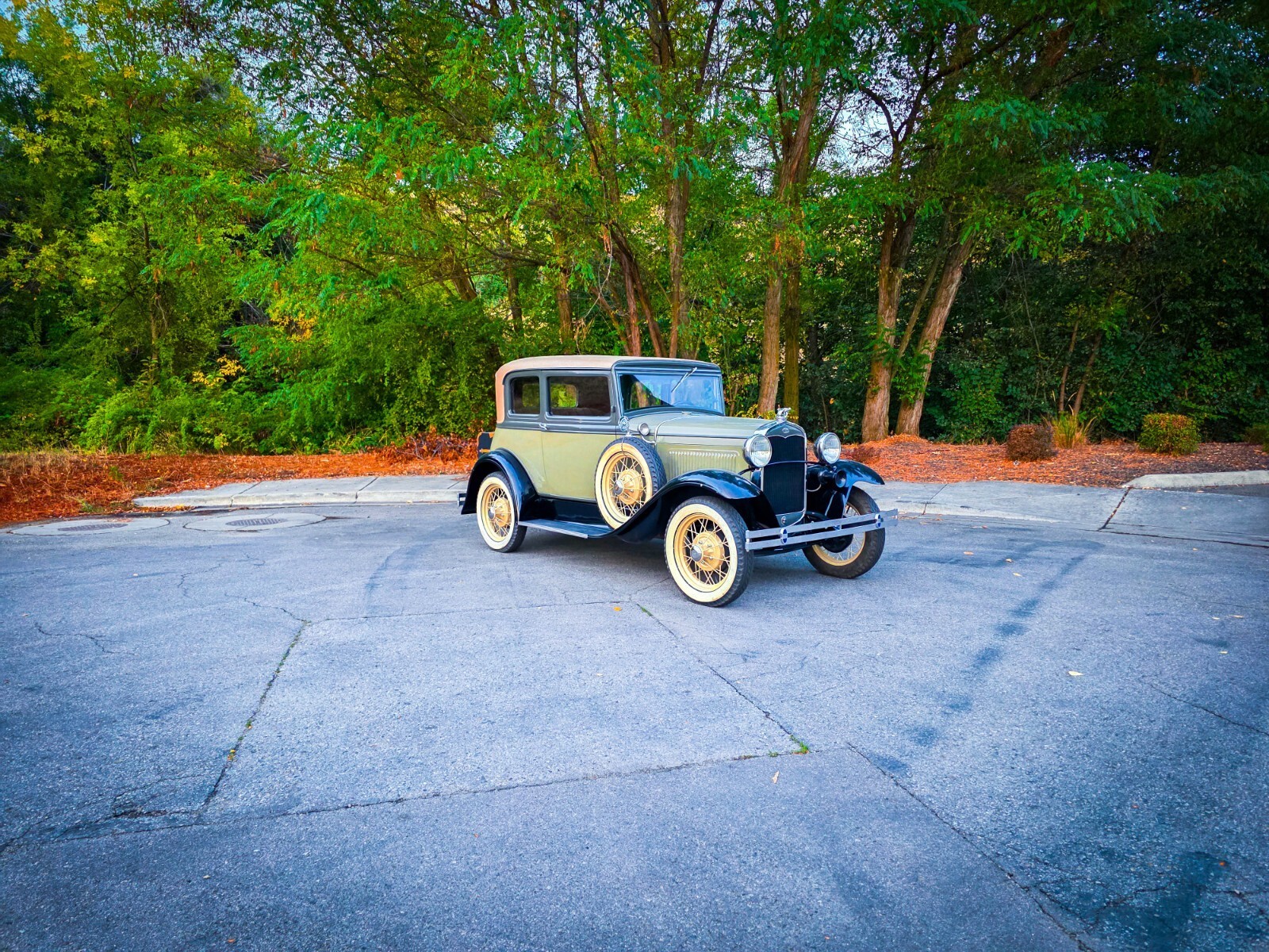 1931 Ford Model A - photo 2