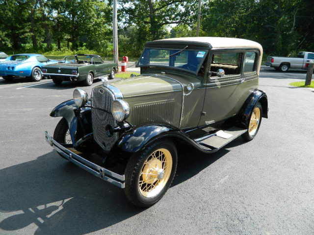 1931 Ford Model A Victoria - photo 2