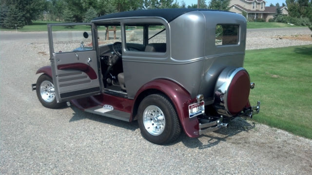 1931 Ford Model A Tudor - photo 2