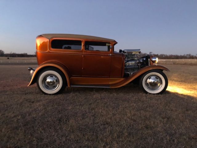 1931 Ford Tutor Coupe - photo 11